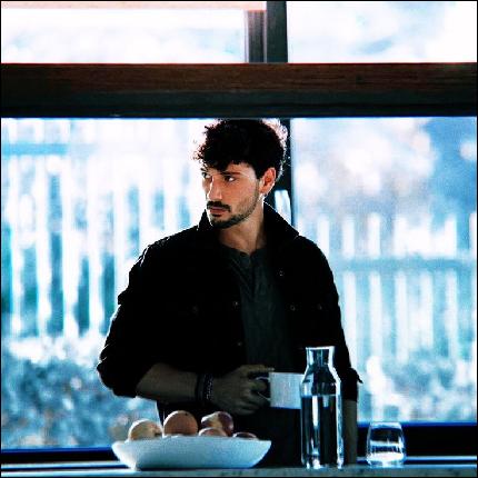 9c9d79786463adc13 (736x736, 73 kБ...)